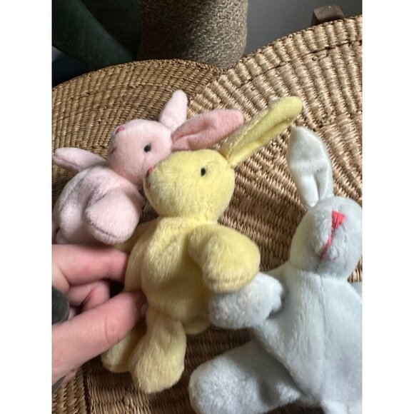 Beanie 3 piece Rabbit Easter bunny decor - Picture 3 of 9
